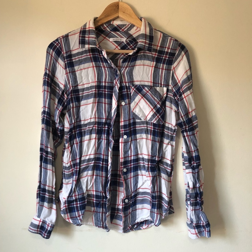 Kenneth Cole Button Up Top